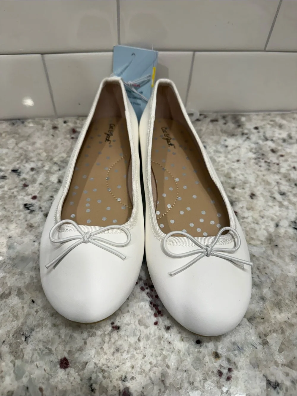 Cat & Jack White Ballet Flats with Bow NWT - Picture 2 of 9